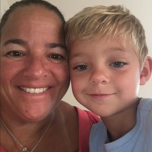 Meet your Posher, Valerie